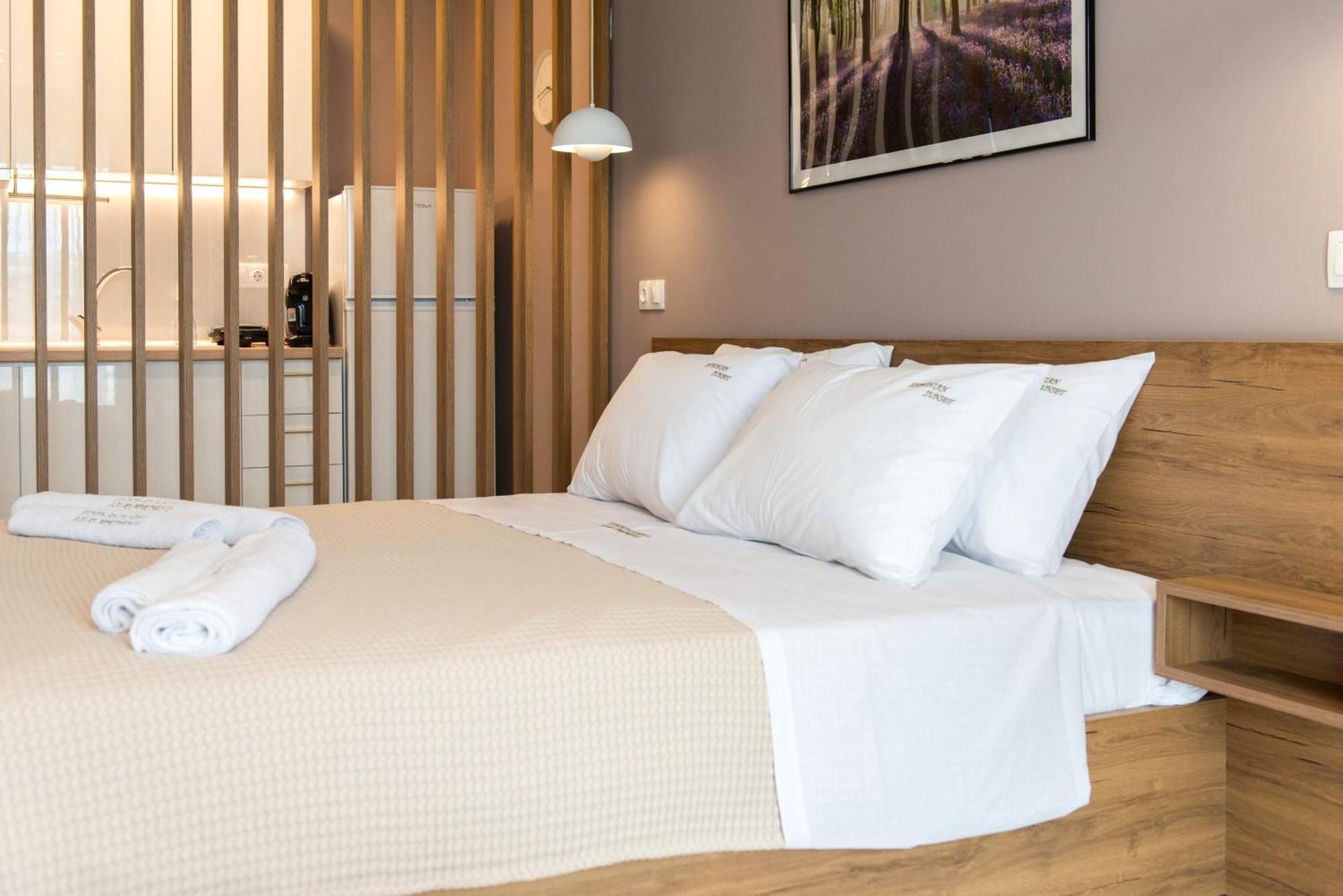 Sithonian Sunset Luxury - Nikiti Cozy Getaways Aparthotel Exterior foto